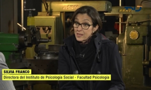 Captura de Pantalla. Dra. Silvia Franco en el programa Tripaliare de TNU.