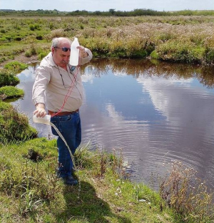 "Vecinos de Guichón denuncian contaminación del arroyo Santana por efluentes del vivero de UPM "
