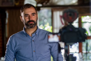 Psicólogo y docente universitario Néstor Rodríguez