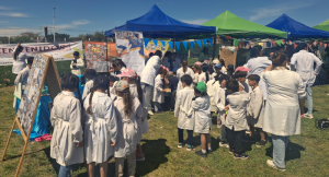 "Feria Educativa de 18 de Mayo fortalece la permanencia territorial de los jóvenes"