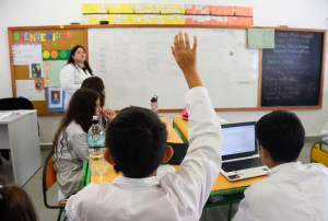 "Calendario escolar 2026: la semana que se le podría ganar al verano y los argumentos de los que impulsan esta idea"