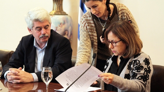 Firma Convenio Interinstitucional Facultad de Psicología - Intendencia de Montevideo