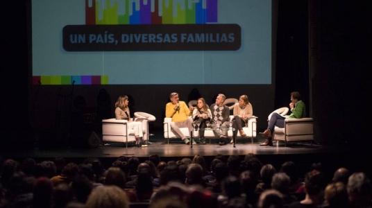 Conversatorio Familia y Salud, durante el Lanzamiento del Mes de la Diversidad, en la Sala Zitarrosa, el 3 de setiembre. (Foto: Mariana Greif)
