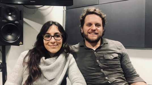Verónica Nin y Fernando González en el estudio de Uni Radio.