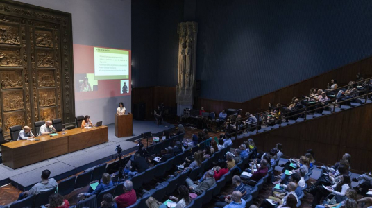 Seminario internacional sobre uso de sustancias psicoactivas, en el Salón Azul de la Intendencia de Montevideo (22.11.2023).