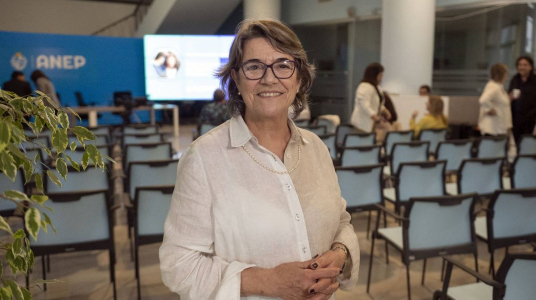   Gloria Canclini durante la jornada de Educacion Integral en Sexualidad como Derecho Humano, este jueves, en el edificio de la ANEP.  Foto: Alessandro Maradei