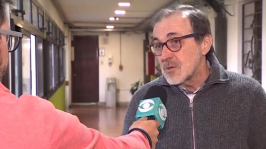 Para decano de Psicología situación con IA en exámenes "es fruto" de "serio problema presupuestal