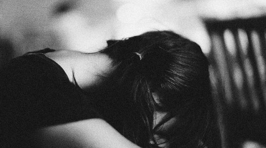 "El asesinato de una mujer de 81 años por parte de su nieta y las tragedias que la precedieron"