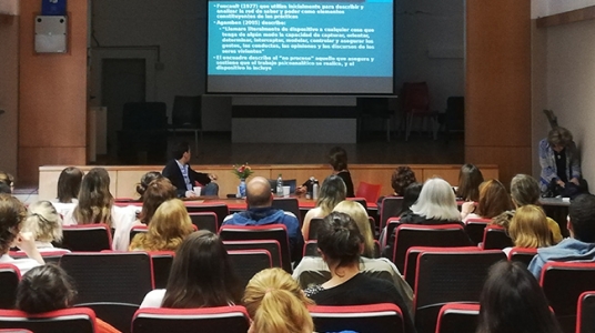 Dispositivos grupales en las instituciones de salud