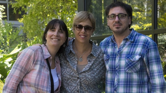 Fotografía con el nuevo equipo en la Dirección de Licenciatura 