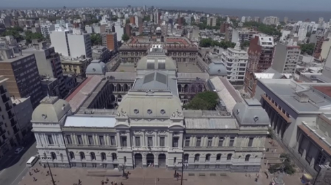 Edificio central de la Universidad de al República