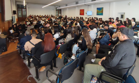 Charla informativa de la Licenciatura en Psicología para estudiantes de educación media