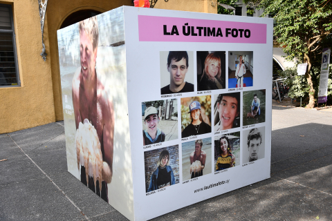 La Facultad de Psicología recibe la muestra “La última foto”