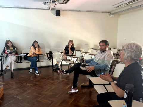 Docentes de Facultad de Psicología reflexionaron sobre la implementación de la nueva escala y los desafíos para 2026 