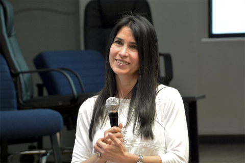 Lic. Corina Soliverez